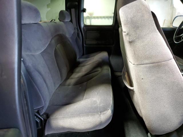Photo 6 from auction – 2002 GMC NEW SIERRA with VIN 2GTEK19T921188656