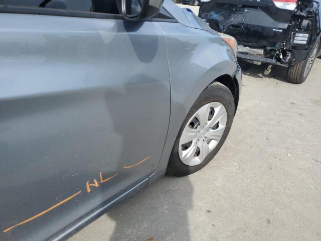 Photo 9 from auction – 2016 HYUNDAI ELANTRA SE with VIN 5NPDH4AE6GH749846