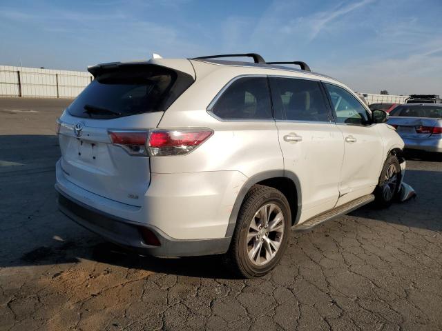 Photo 4 from auction – 2015 TOYOTA HIGHLANDER with VIN 5TDKKRFH3FS054838