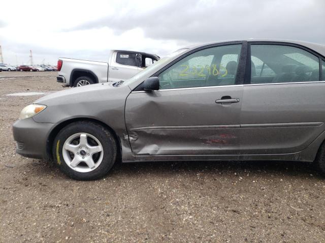 Photo 9 from auction – 2005 TOYOTA CAMRY LE with VIN 4T1BE32K15U965567