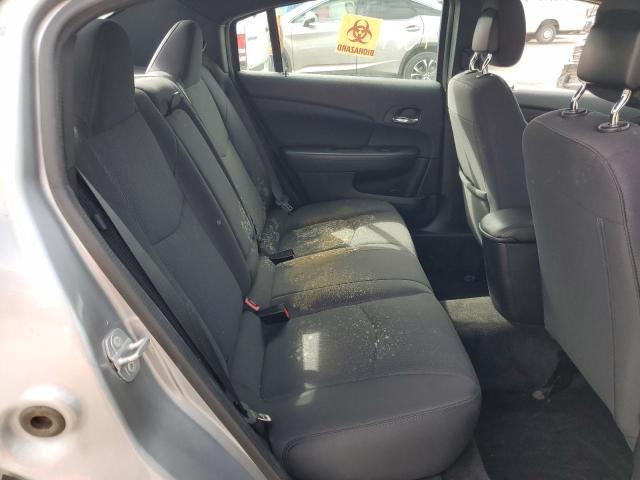 Zdjęcie 6 z aukcji – 2014 CHRYSLER 200 LX z VIN 1C3CCBAB5EN142620