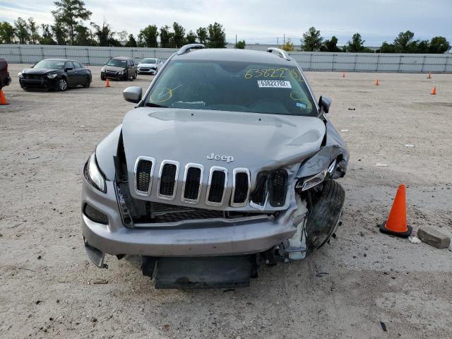 Photo 9 from auction – 2017 JEEP CHEROKEE L with VIN 1C4PJLCB1HW650149