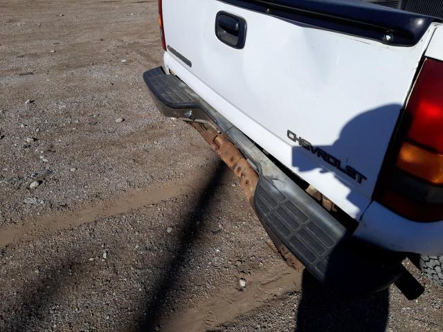 Photo 9 from auction – 2002 CHEVROLET SILVERADO with VIN 2GCEK19T021105261