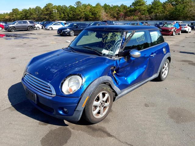 Photo 2 from auction – 2007 MINI COOPER with VIN WMWMF33517TU63635