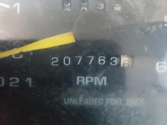 Photo 8 from auction – 1996 GMC JIMMY with VIN 1GKDT13WXT2527460