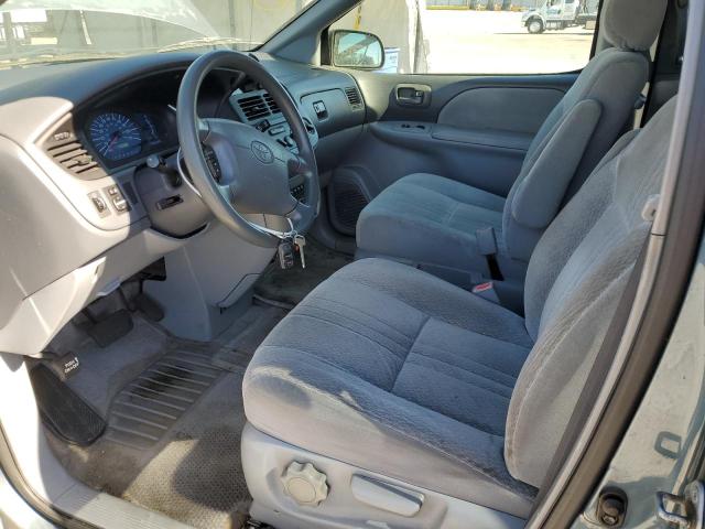 Photo 7 from auction – 2002 TOYOTA SIENNA CE with VIN 4T3ZF19C72U433953