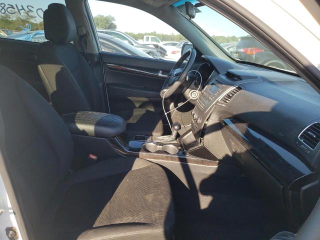 Photo 5 from auction – 2015 KIA SORENTO LX with VIN 5XYKT3A62FG642145