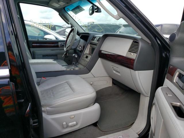 Photo 5 from auction – 2005 LINCOLN NAVIGATOR with VIN 5LMFU28545LJ18870