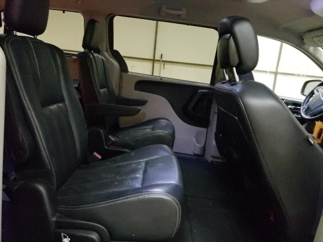 Photo 6 from auction – 2013 CHRYSLER TOWN & COU with VIN 2C4RC1CG7DR583451