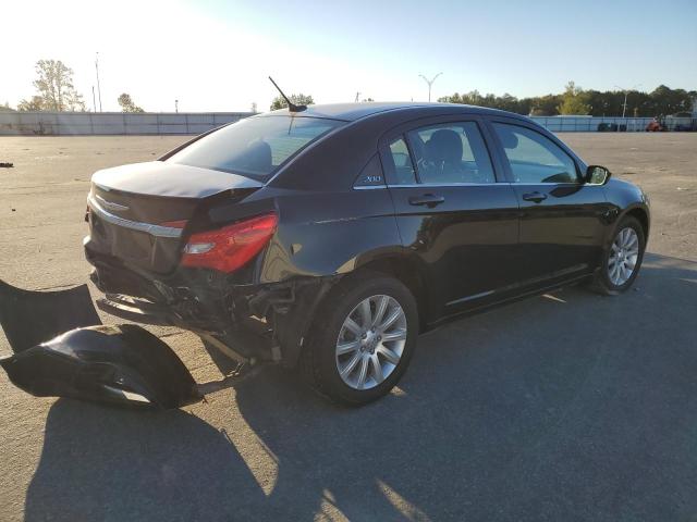 Photo 4 from auction – 2012 CHRYSLER 200 TOURIN with VIN 1C3CCBBBXCN223902