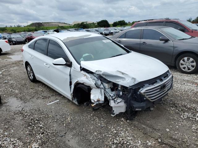 Photo 4 from auction – 2017 HYUNDAI SONATA SE with VIN 5NPE24AF2HH575516