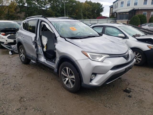 TOYOTA RAV4 XLE 2017 with VIN 2T3RFREV6HW562281 - Photo from auction