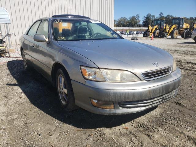 LEXUS ES 300 2000 with VIN JT8BF28G1Y5084010 - Photo from auction