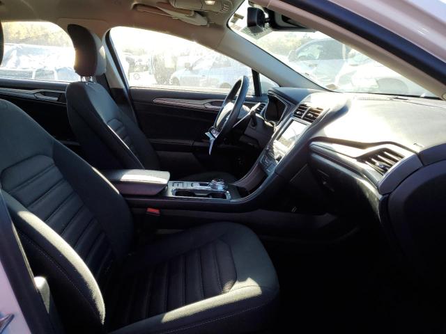 Photo 5 from auction – 2019 FORD FUSION SE with VIN 3FA6P0LU2KR220401