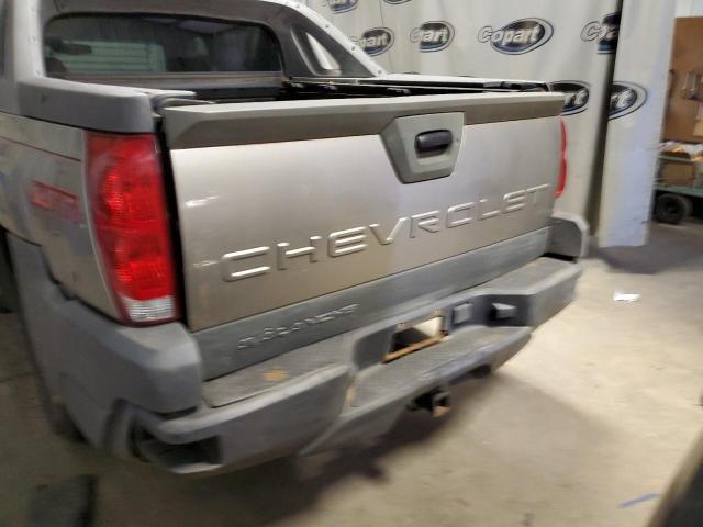 Photo 9 from auction – 2002 CHEVROLET AVALANCHE with VIN 3GNEC13T22G311914