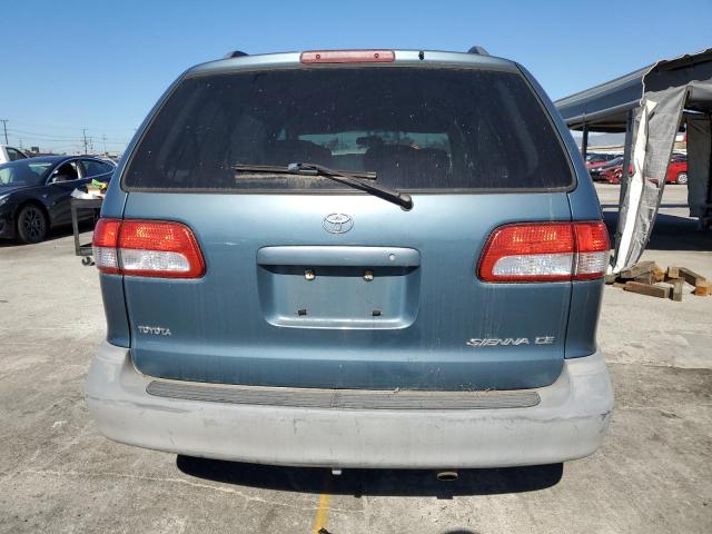 Photo 6 from auction – 2002 TOYOTA SIENNA CE with VIN 4T3ZF19C72U433953