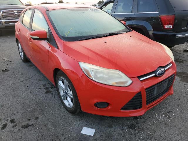 FORD FOCUS SE 2014 with VIN 1FADP3K21EL255796 - Photo from auction