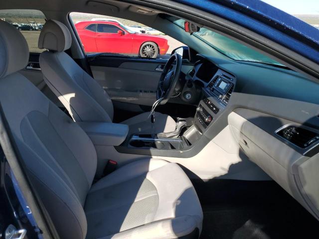 Photo 5 from auction – 2017 HYUNDAI SONATA SE with VIN 5NPE24AF9HH560446