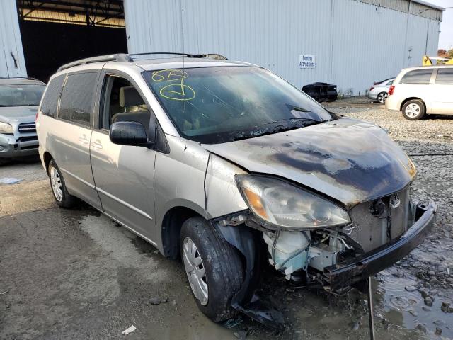 Photo 1 from auction – 2004 TOYOTA SIENNA CE with VIN 5TDZA23C24S182910