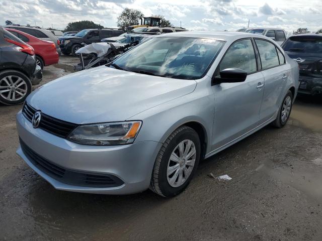 Photo 2 from auction – 2014 VOLKSWAGEN JETTA BASE with VIN 3VW2K7AJ3EM258095