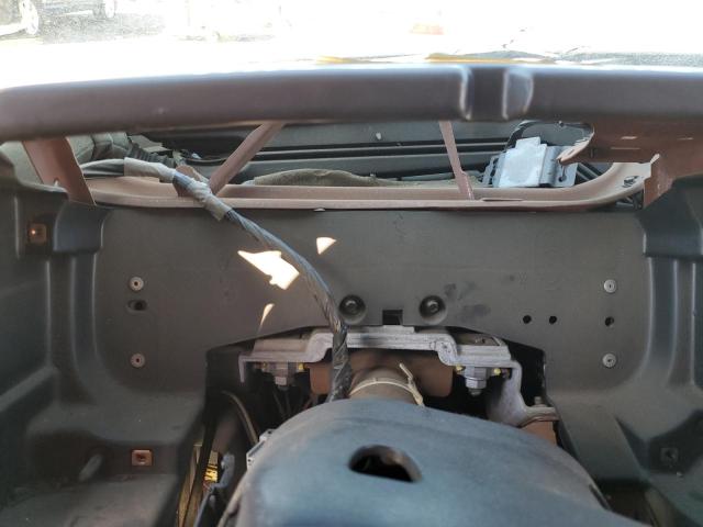 Photo 8 from auction – 2004 CHEVROLET SILVERADO with VIN 2GCEC19T341282421