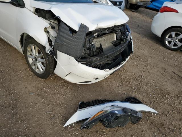 Photo 9 from auction – 2017 KIA FORTE LX with VIN 3KPFL4A72HE018054