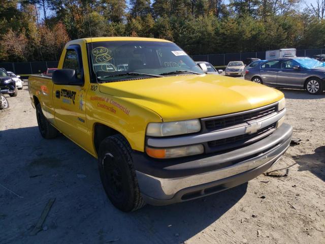 CHEVROLET SILVERADO 2000 with VIN 1GCEC14V0YE306302 - Photo from auction