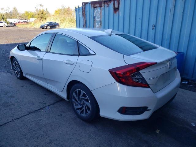 Photo 3 from auction – 2018 HONDA CIVIC EX with VIN 2HGFC2F77JH533401