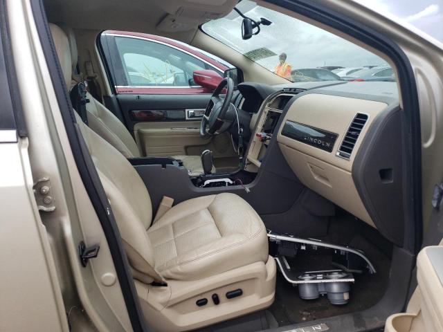 Photo 5 from auction – 2010 LINCOLN MKX with VIN 2LMDJ6JC8ABJ14743