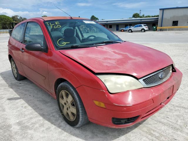 FORD FOCUS ZX3 2007 with VIN 1FAFP31N97W245622 - Photo from auction