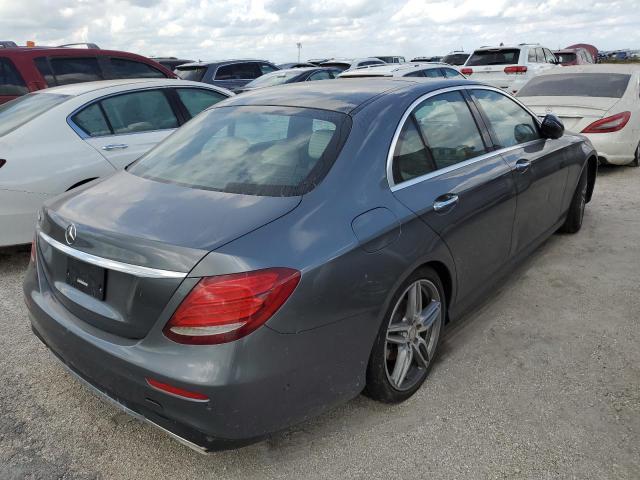 Photo 4 from auction – 2017 MERCEDES-BENZ E 300 with VIN WDDZF4JB1HA044789