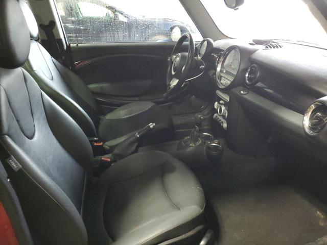 Photo 5 from auction – 2010 MINI COOPER CLU with VIN WMWML3C57ATX37551