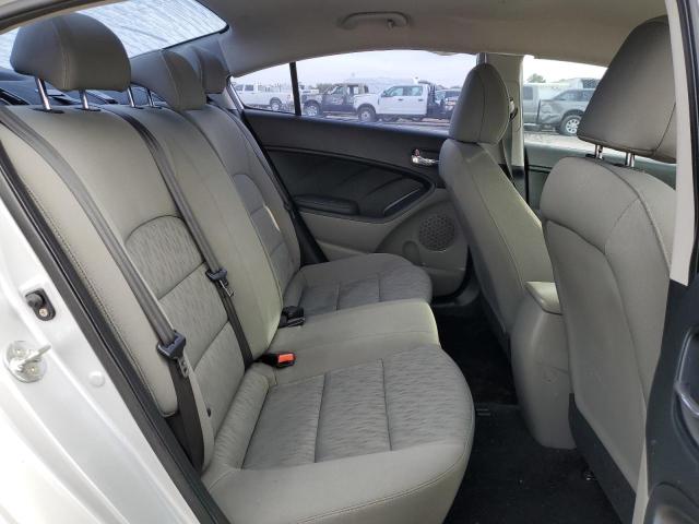 Photo 6 from auction – 2016 KIA FORTE LX with VIN KNAFK4A64G5521618