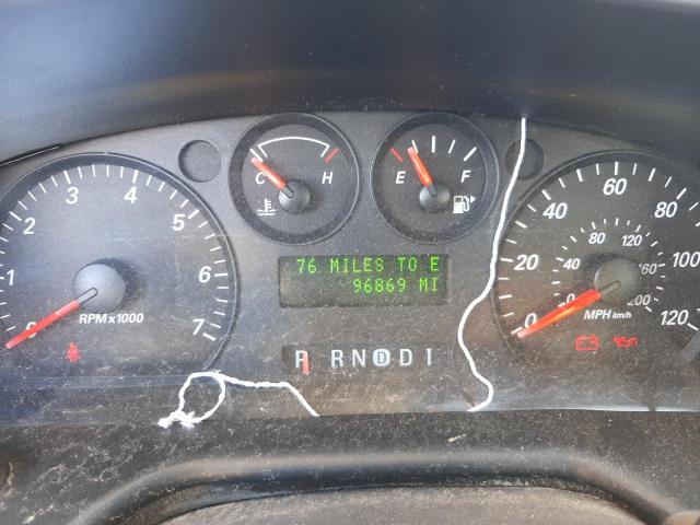 Photo 8 from auction – 2004 FORD TAURUS SE with VIN 1FAFP53UX4A127457
