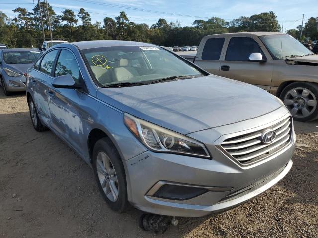 HYUNDAI SONATA SE 2016 with VIN 5NPE24AF5GH267481 - Photo from auction