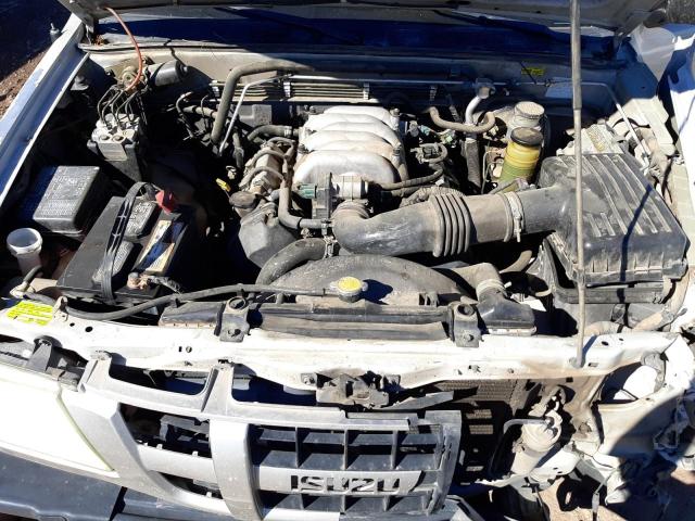 Photo 7 from auction – 2004 ISUZU RODEO S with VIN 4S2CK58Y644307108