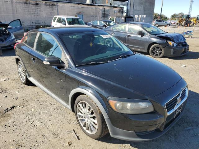 VOLVO C30 T5 2010 with VIN YV1672MK3A2174836 - Photo from auction