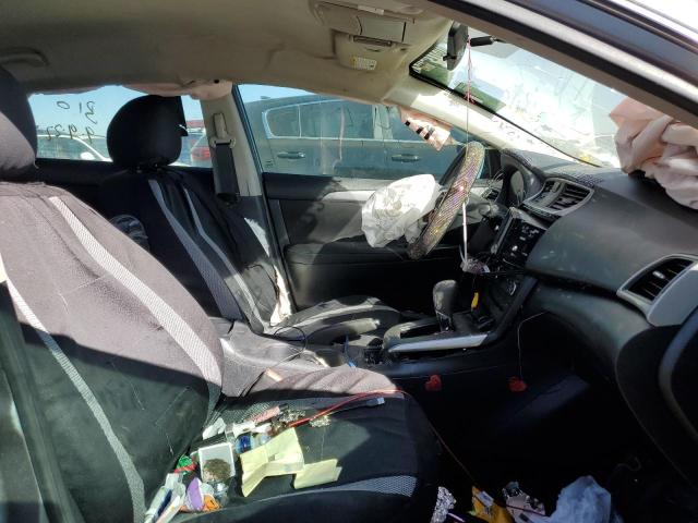 Photo 5 from auction – 2017 NISSAN SENTRA S with VIN 3N1AB7AP3HY349628