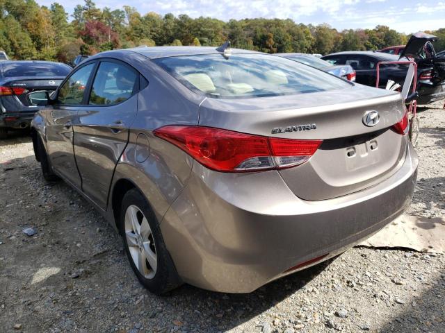 Photo 3 from auction – 2012 HYUNDAI ELANTRA GL with VIN 5NPDH4AE9CH133763