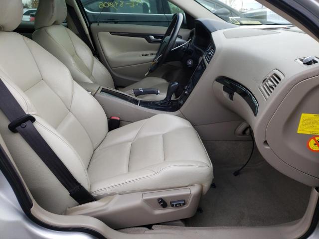 Photo 5 from auction – 2005 VOLVO S60 T5 with VIN YV1RS547052456298