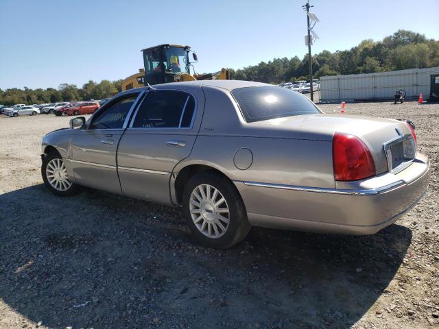 Photo 3 from auction – 2003 LINCOLN TOWN CAR E with VIN 1LNHM81W43Y637399