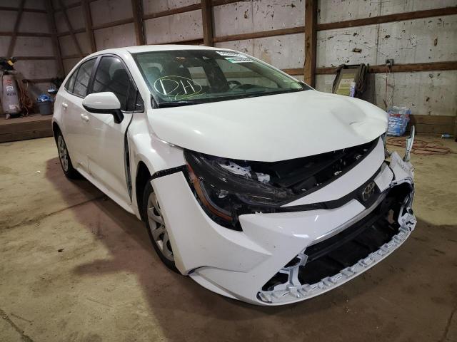 TOYOTA COROLLA LE 2022 with VIN 5YFEPMAE0NP310438 - Photo from auction