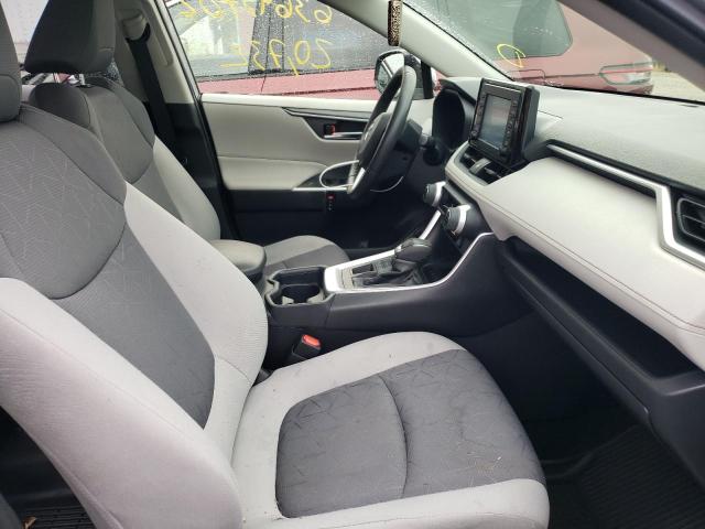 Photo 5 from auction – 2019 TOYOTA RAV4 XLE with VIN JTMP1RFVXKD021873