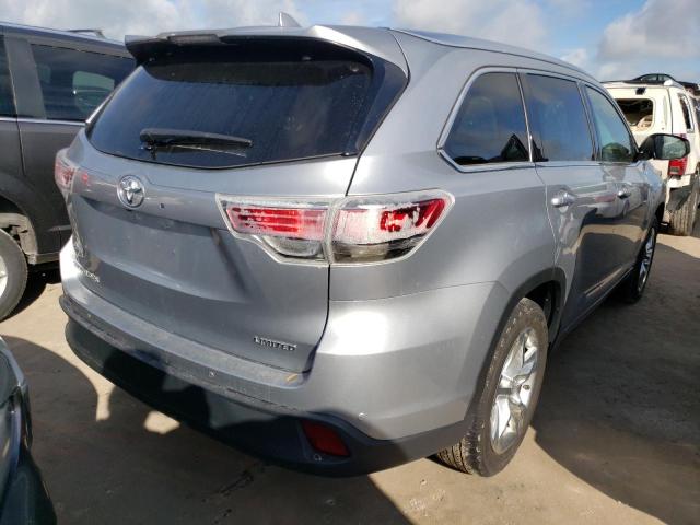 Photo 4 from auction – 2015 TOYOTA HIGHLANDER with VIN 5TDYKRFH7FS040760