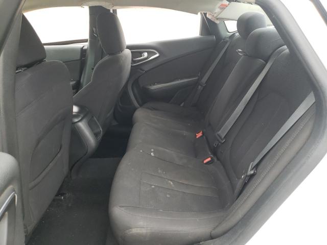 Photo 6 from auction – 2015 CHRYSLER 200 LIMITE with VIN 1C3CCCAB5FN629498