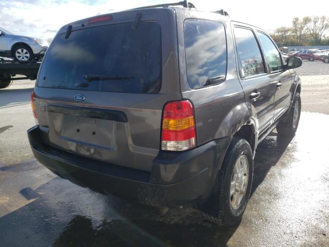 Photo 4 from auction – 2004 FORD ESCAPE XLT with VIN 1FMYU93124KA96736