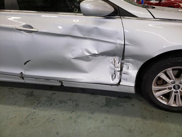 Photo 9 from auction – 2011 HYUNDAI SONATA GLS with VIN 5NPEB4AC2BH261202