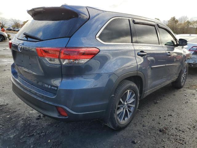 Photo 4 from auction – 2018 TOYOTA HIGHLANDER with VIN 5TDJZRFH7JS829917