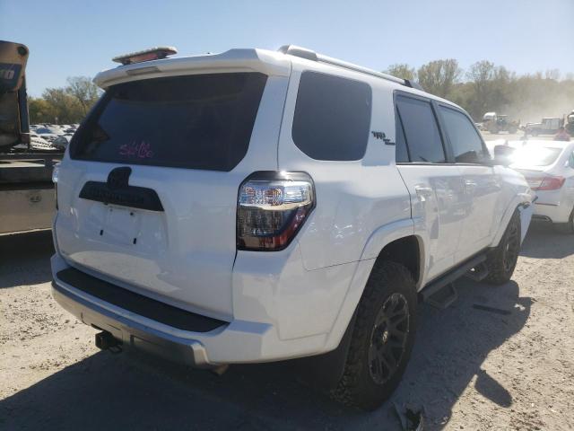 Photo 4 from auction – 2018 TOYOTA 4RUNNER SR with VIN JTEBU5JR0J5581362