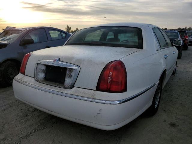 Photo 4 from auction – 2002 LINCOLN TOWN CAR with VIN 1LNHM82W42Y625640